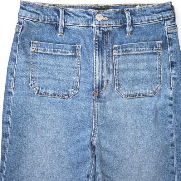 NWT Ann Taylor The Flare Jeans, Medium Wash, Size 6 Petite - Picture 3 of 10